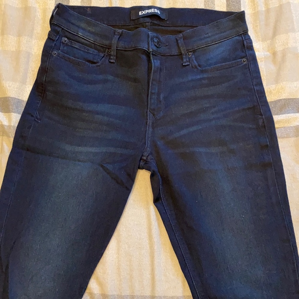 Express Mid Rise Jeans